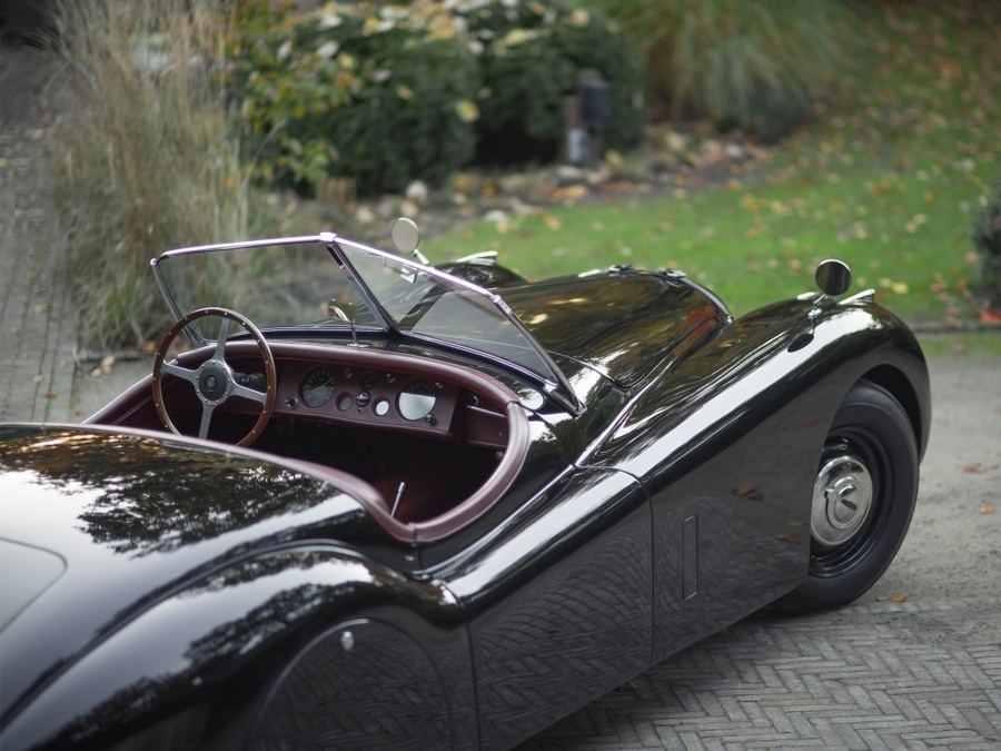 imagen 9 de Se vende un Jaguar XK de 1952 por 124.500 euros.