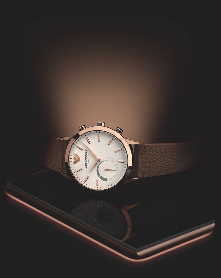 imagen 4 de Un Smartwatch híbrido de un grande de la moda.