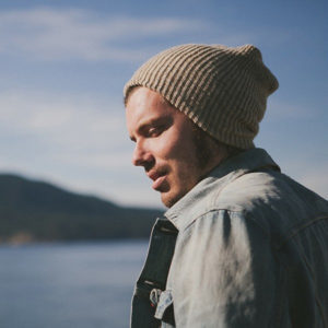 La música hecha desde el corazón y la fe de Josh Garrels.