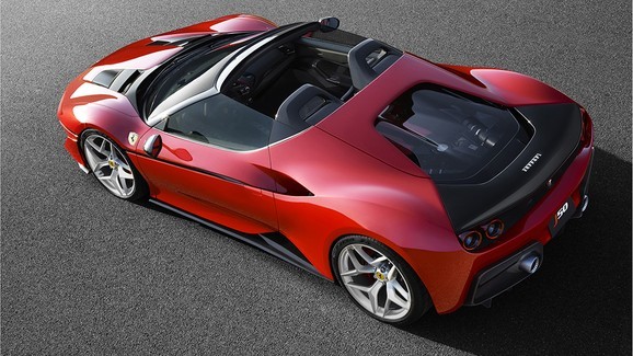imagen 2 de Ferrari celebra sus 50 años en Japón con un nuevo modelo: J50