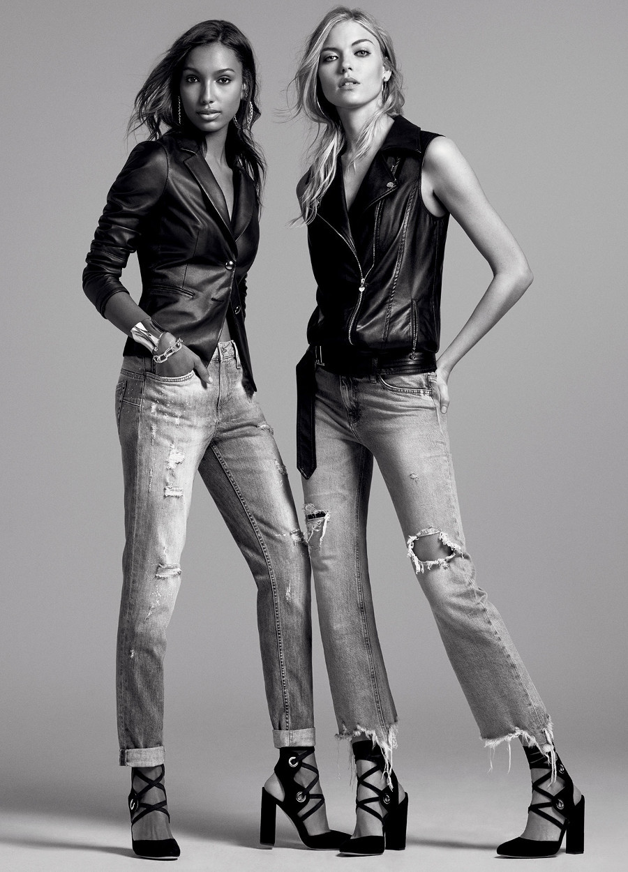 imagen 6 de Jasmine Tookes y Martha Hunt presentan la moda vaquera de Liu Jo.