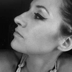 La cantautora Ingrid Michaelson da a conocer su nuevo videoclip.