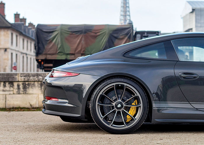 imagen 14 de No sólo es un Porsche 911 único, también es un tributo a Steve McQueen.