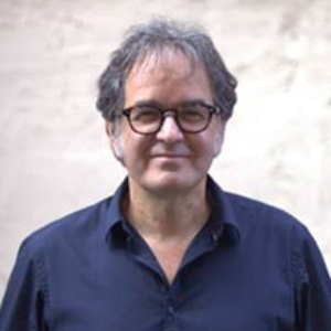 Ruper Ordorika su lengua es su patria, su música nuestro consuelo.