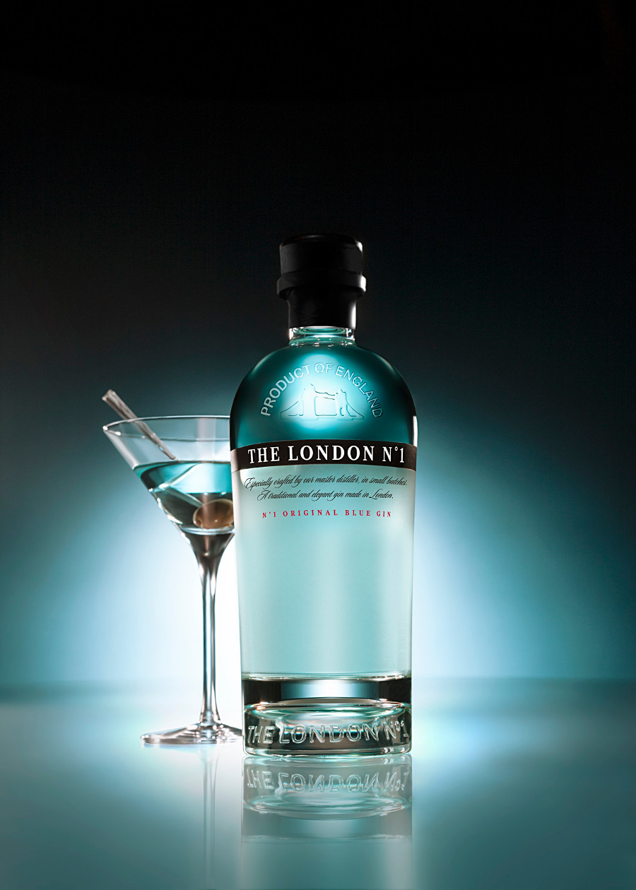 imagen 2 de The London Nº1 -posiblemente la mejor ginebra del mundo- renueva su botella.