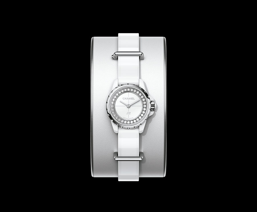 imagen 5 de J12-XS: El icono relojero de Chanel se reinventa.