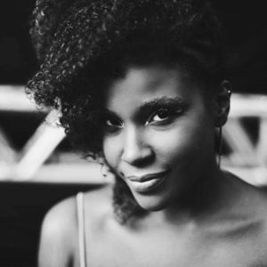 La cantante británica Jesuton avanza un primer single de su próximo álbum.