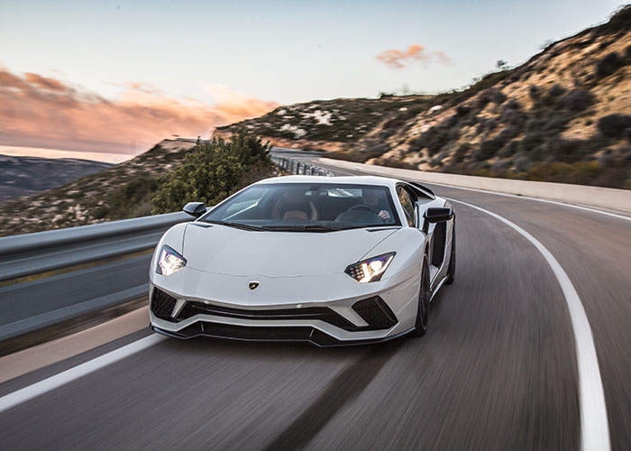 imagen 3 de Lamborghini Aventador S. Lo nuestro es otra cosa.