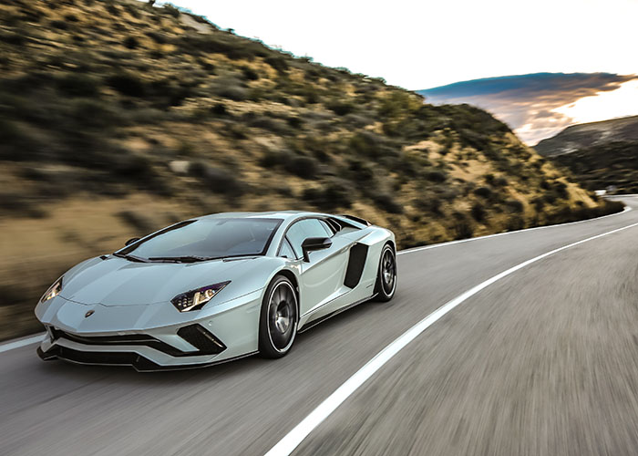 imagen 4 de Lamborghini Aventador S. Lo nuestro es otra cosa.