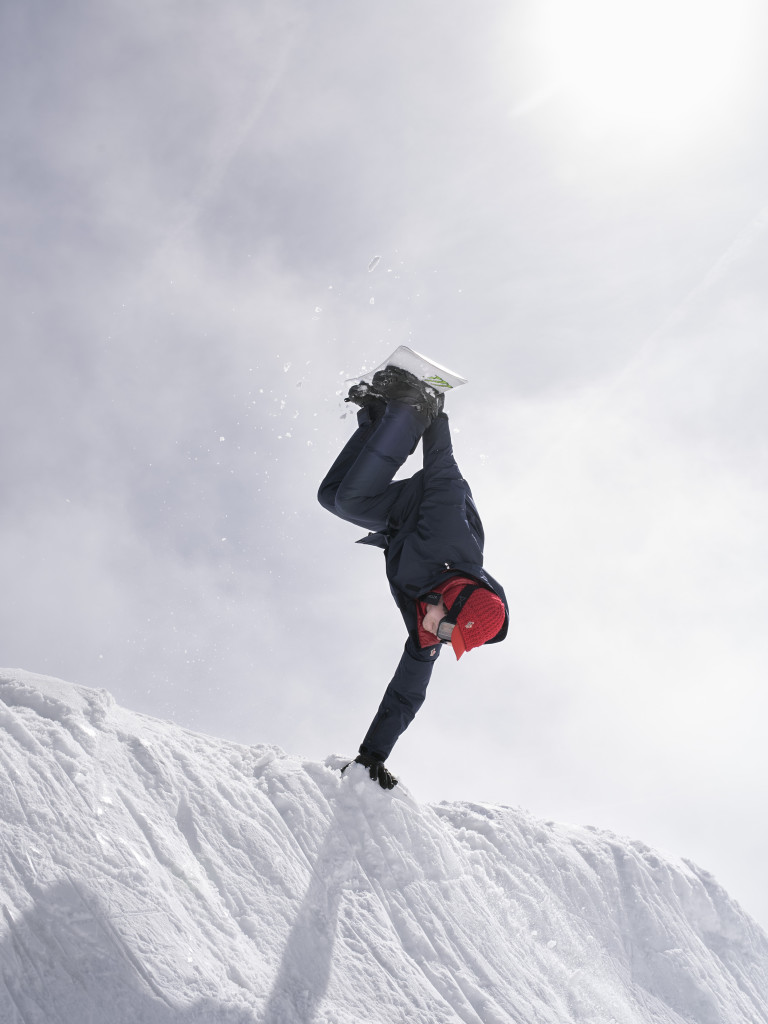imagen 4 de Tiempo de Snowboard: Iouri Podlatchikov, equipado de pies a cabeza por Moncler.