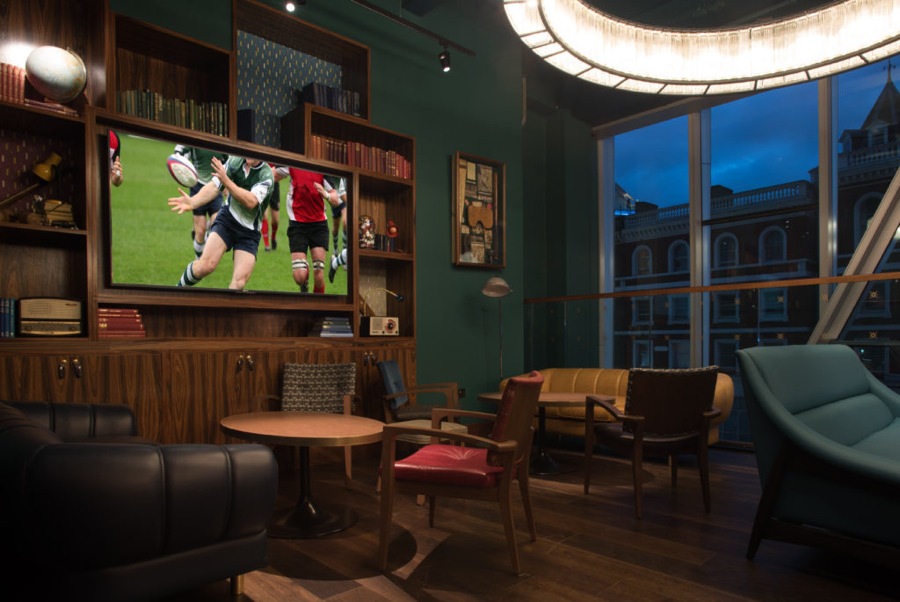 imagen 5 de Greenwood Pub, Restaurant, Sports Lounge: un nuevo restaurante en Londres en el que conviven deporte y glamour.