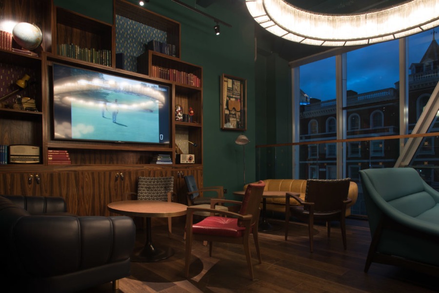 imagen 6 de Greenwood Pub, Restaurant, Sports Lounge: un nuevo restaurante en Londres en el que conviven deporte y glamour.