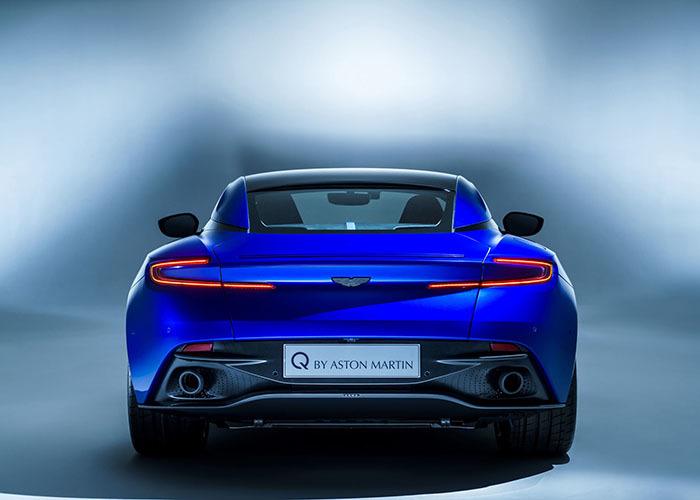 imagen 2 de Aston Martin DB11 by Q. Azul, que te quiero azul, o de qué color quieres tus sueños.
