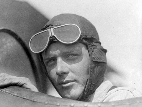 Charles Lindbergh, el aviador.