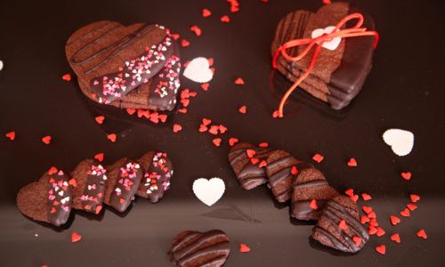 Galletas de chocolate con mucho corazón.