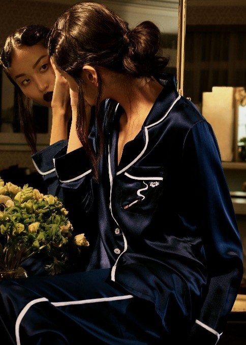 imagen 7 de Olivia von Halle: pijamas de femme fatale.