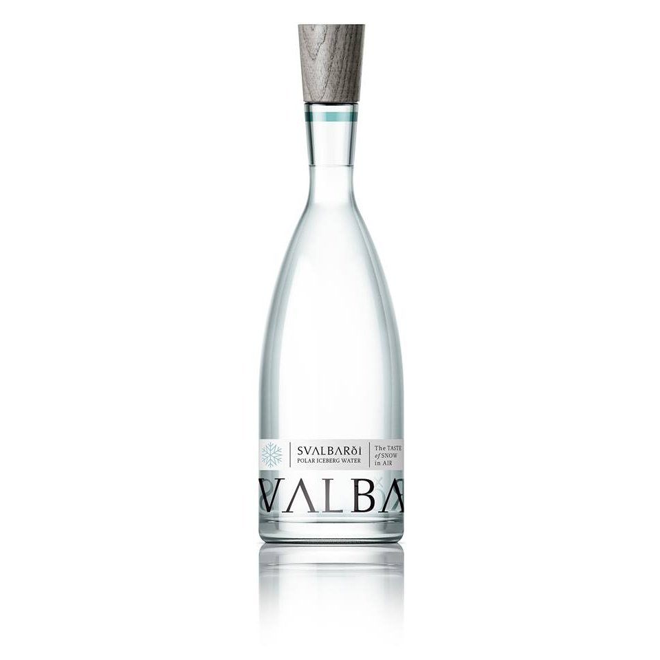 imagen 5 de ¿Qué tiene el agua Svalbarði para que cueste 59 euros cada botella?