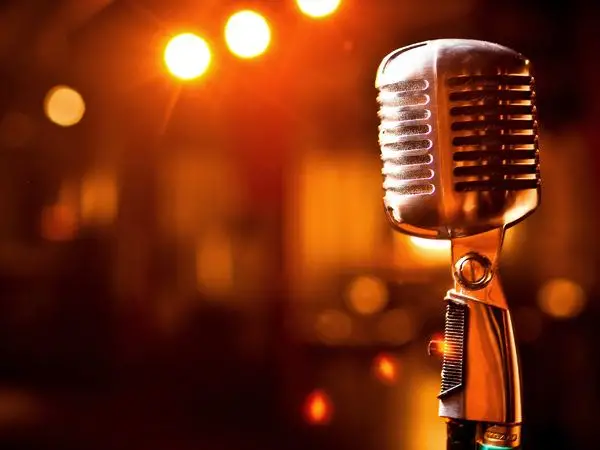 Cinco voces para celebrar el Día Internacional De La Mujer.