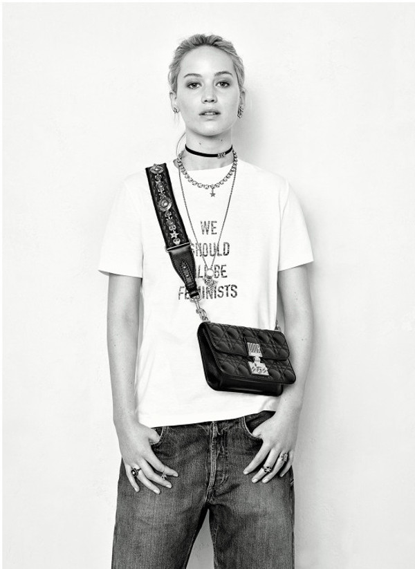 imagen 2 de Jennifer Lawrence en blanco y negro para Dior.