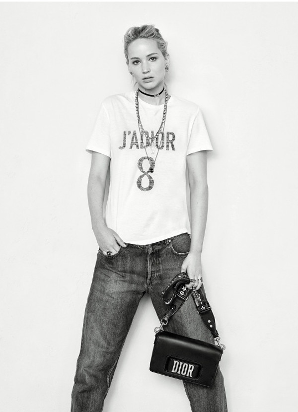 imagen 6 de Jennifer Lawrence en blanco y negro para Dior.