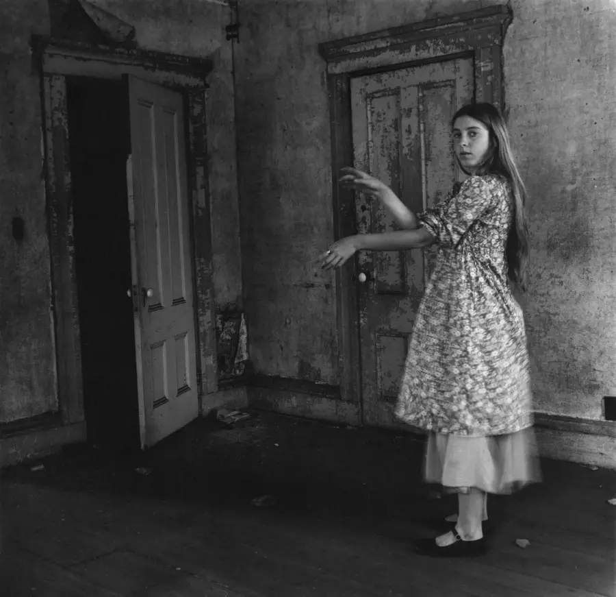 imagen 9 de Una primavera con Francesca Woodman, la fotógrafa evanescente.