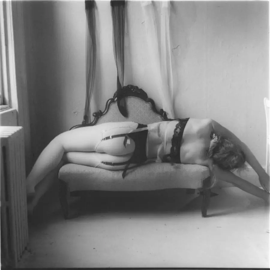 imagen 4 de Una primavera con Francesca Woodman, la fotógrafa evanescente.