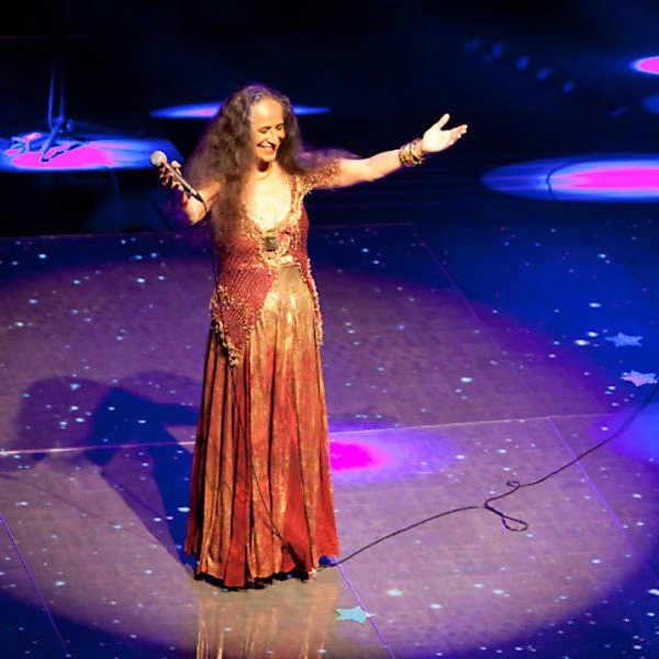 imagen 5 de Maria Bethânia cumple 50 años de carrera musical.