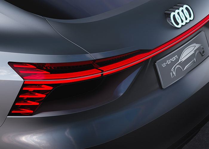 imagen 7 de Audi e-tron Sportback concept. Audi se enchufa a los eléctricos.