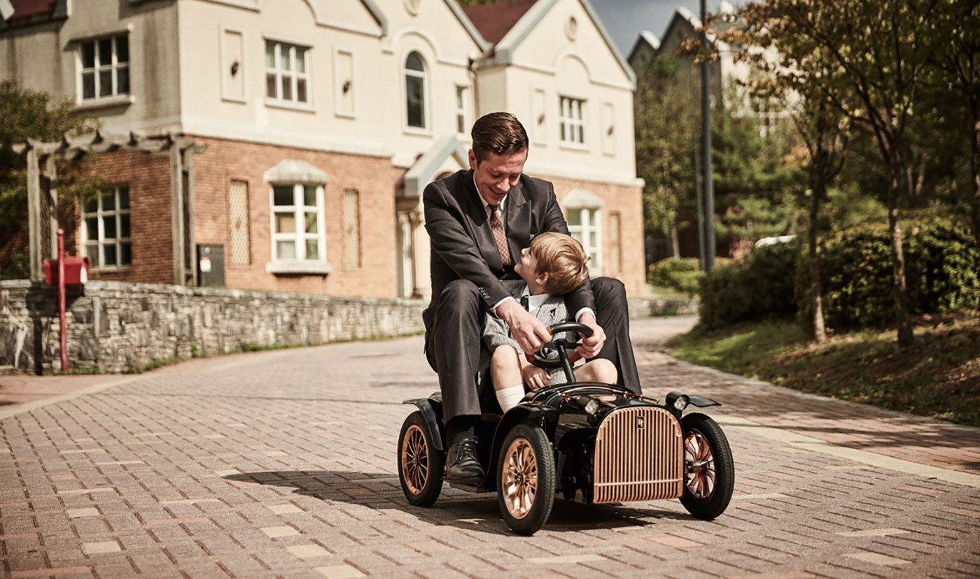 imagen 2 de D. Throne: el coche familiar eléctrico que prefieren los niños.