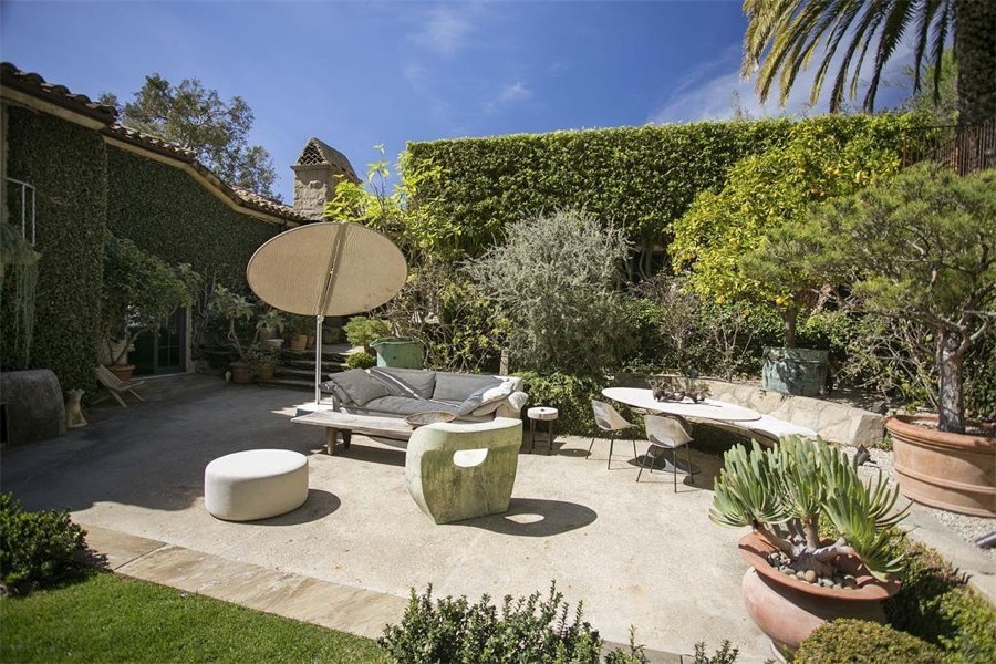imagen 39 de Ellen DeGeneres vende su romántica mansión en California por 45 millones de dólares.