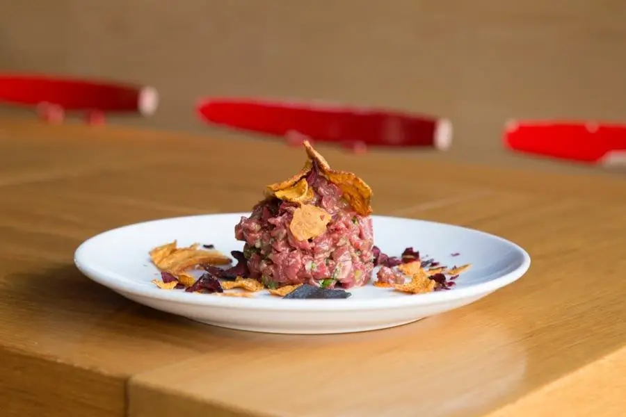 imagen 2 de La Fábrica, un espacio para comer y disfrutar del gusto, del aroma, del arte, las letras…