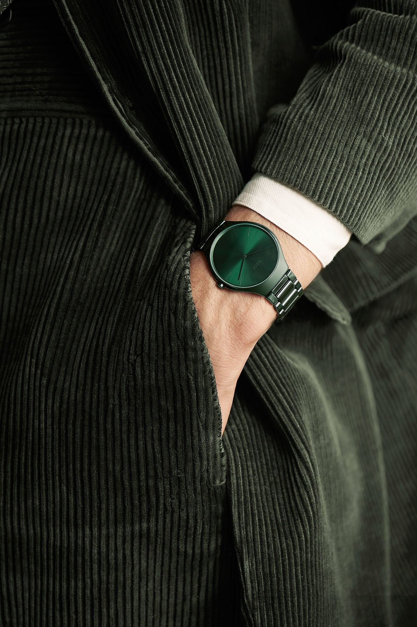 imagen 17 de Los nuevos relojes de Rado: ultrafinos, coloridos y elegantes.