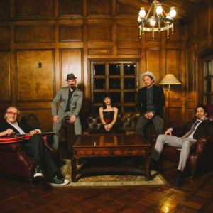 Postmodern Jukebox con Sara Niemietz versionan a Cheap Trick.