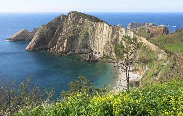 imagen 5 de Ruta por los Acantilados del Occidente Asturiano.