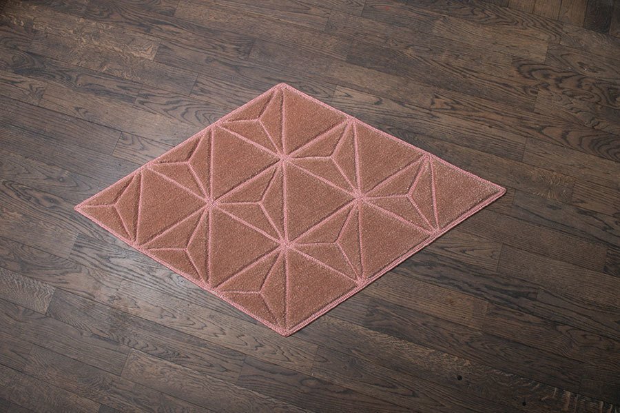 imagen 6 de Jigsaw Rug: alfombras geométricas suecas que se montan como un puzzle.
