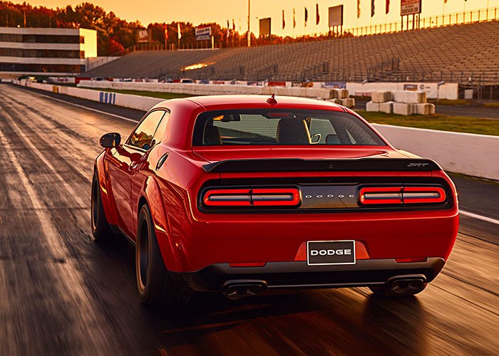 imagen 4 de Dodge Challenger SRT Demon 2017. No hay tiempo para sutilezas.