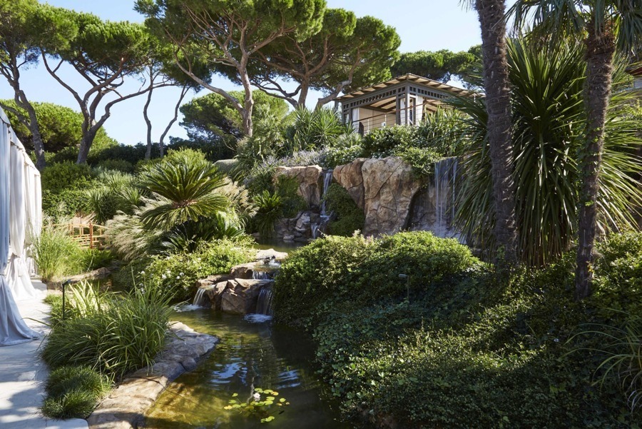 imagen 8 de Villa Octopussy. Se vende la casa que dicen es la más bella de Saint Tropez.
