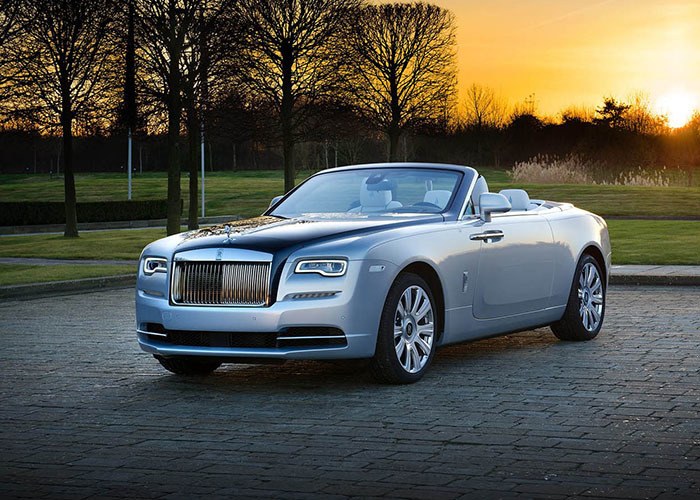 imagen 1 de Rolls Royce Wisdom Collection. Los 7 magníficos son exclusivos de Abu Dhabi.