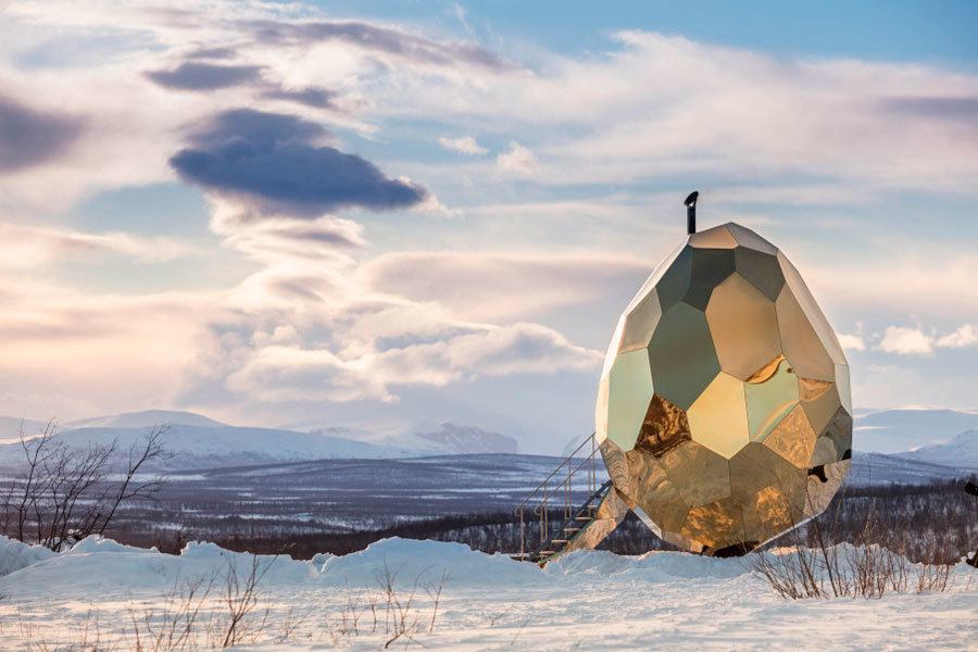 imagen 1 de La sauna en un huevo de oro en medio de Laponia.