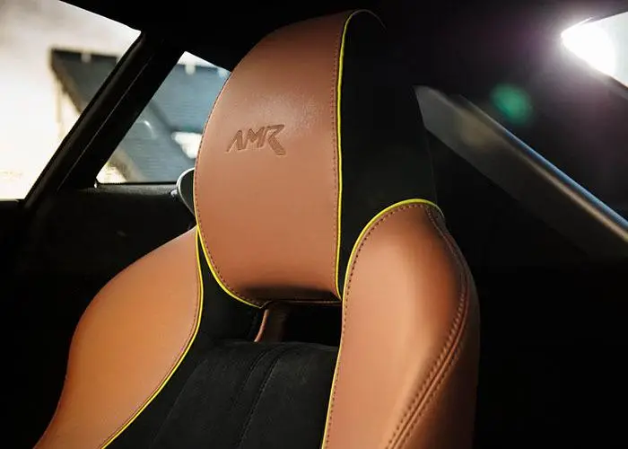 imagen 22 de Aston Martin Vantage AMR. Un día en las carreras. Y otro. Y otro.