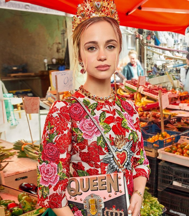 imagen 11 de Las Millennials, protagonistas de la campaña de otoño de Dolce & Gabbana.