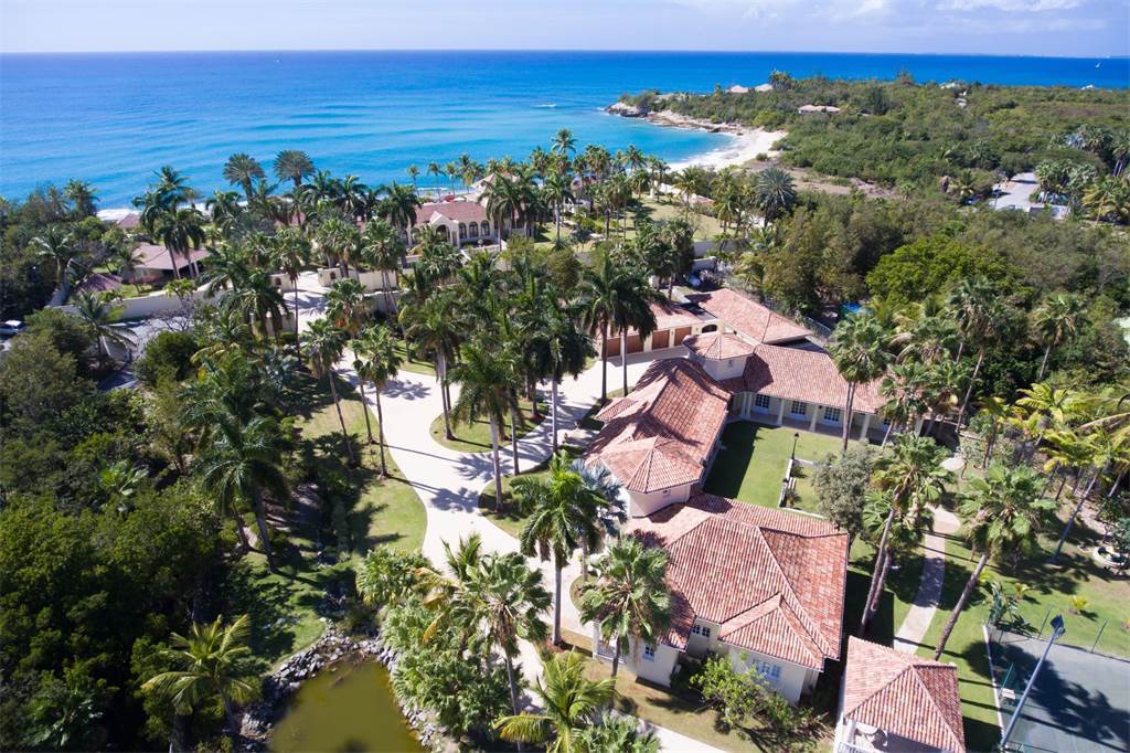 imagen 19 de Donald Trump vende su mansión en la caribeña isla de St. Martins.