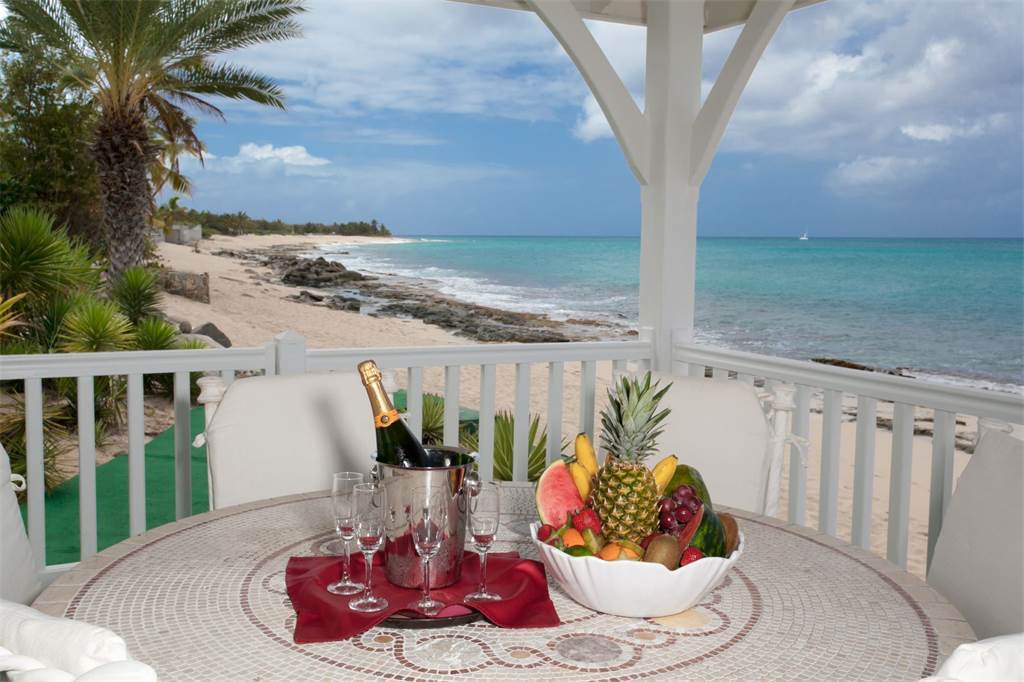 imagen 28 de Donald Trump vende su mansión en la caribeña isla de St. Martins.
