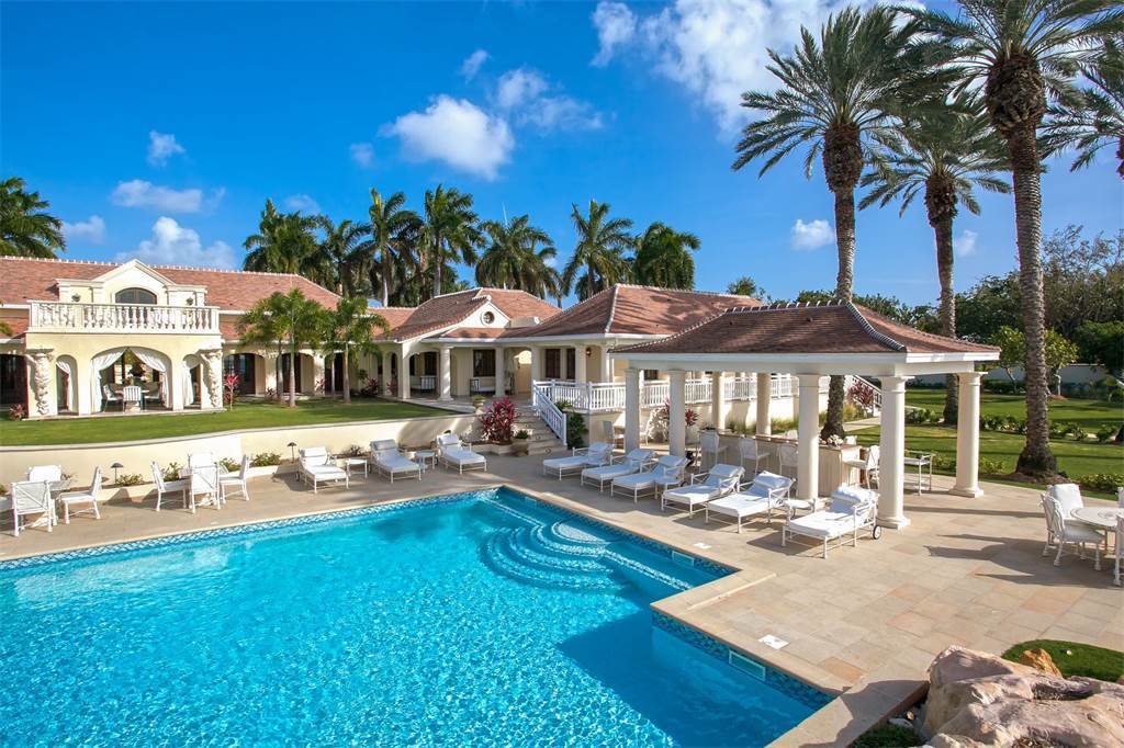 imagen 4 de Donald Trump vende su mansión en la caribeña isla de St. Martins.