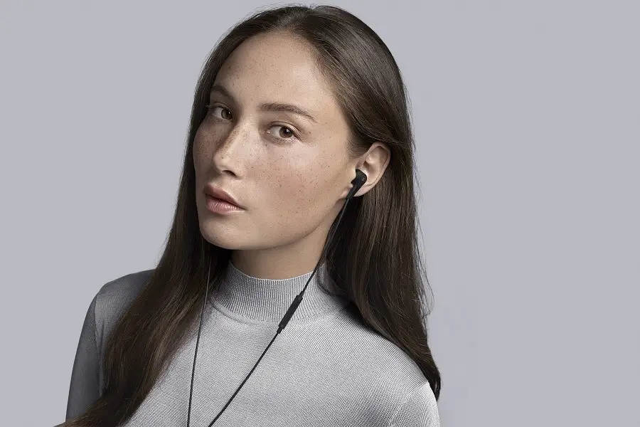 imagen 3 de Los auriculares más silenciosos de Bang & Olufsen: Beoplay E4.