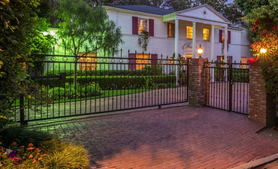 imagen 2 de Se vende en Los Ángeles la casa que fue de Eva Gabor, de Audrey Hepburn…