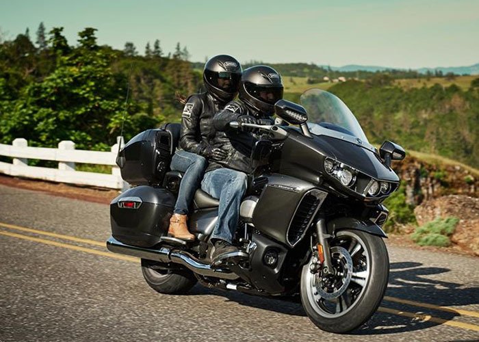 imagen 2 de Yamaha Star Venture 2018. Una motocicleta enorme.