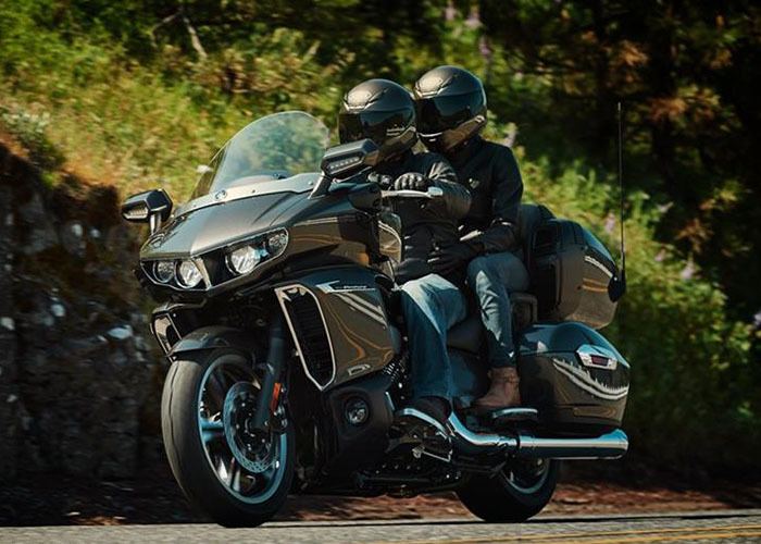 imagen 3 de Yamaha Star Venture 2018. Una motocicleta enorme.