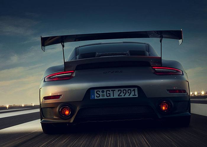 imagen 8 de Porsche 911 GT2 RS, te presentamos el 911 más potente de la historia.