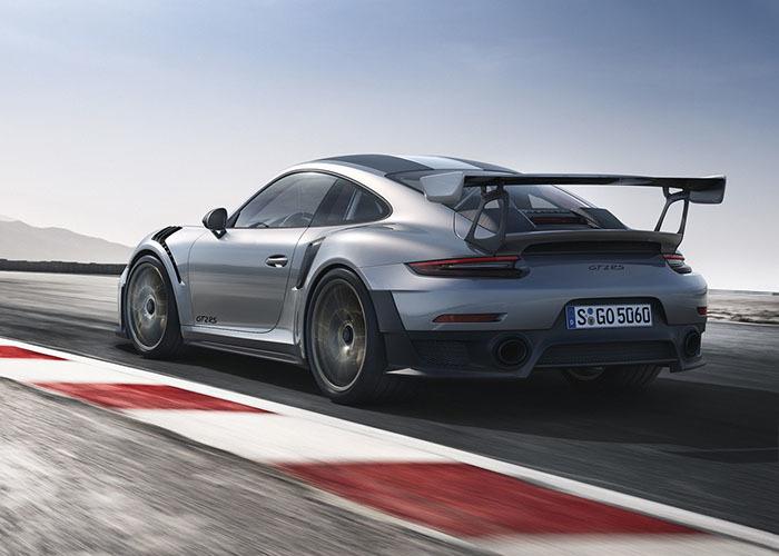 imagen 26 de Porsche 911 GT2 RS, te presentamos el 911 más potente de la historia.